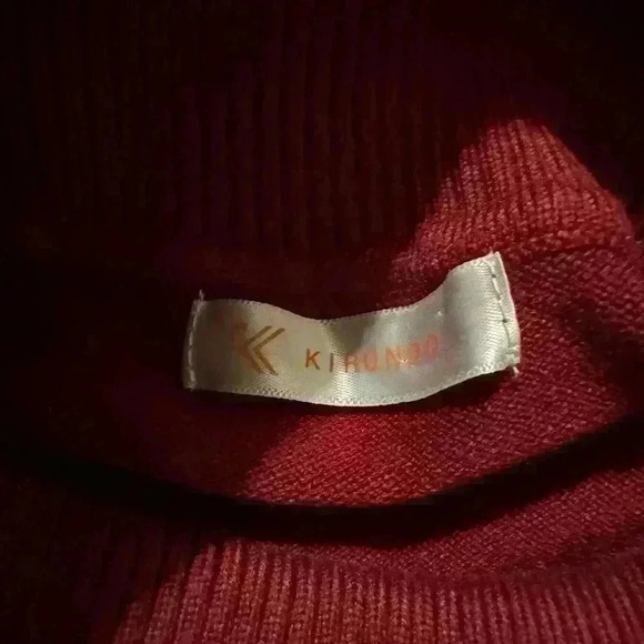 Kirundo woman’s sweater large - Picture 6 of 7